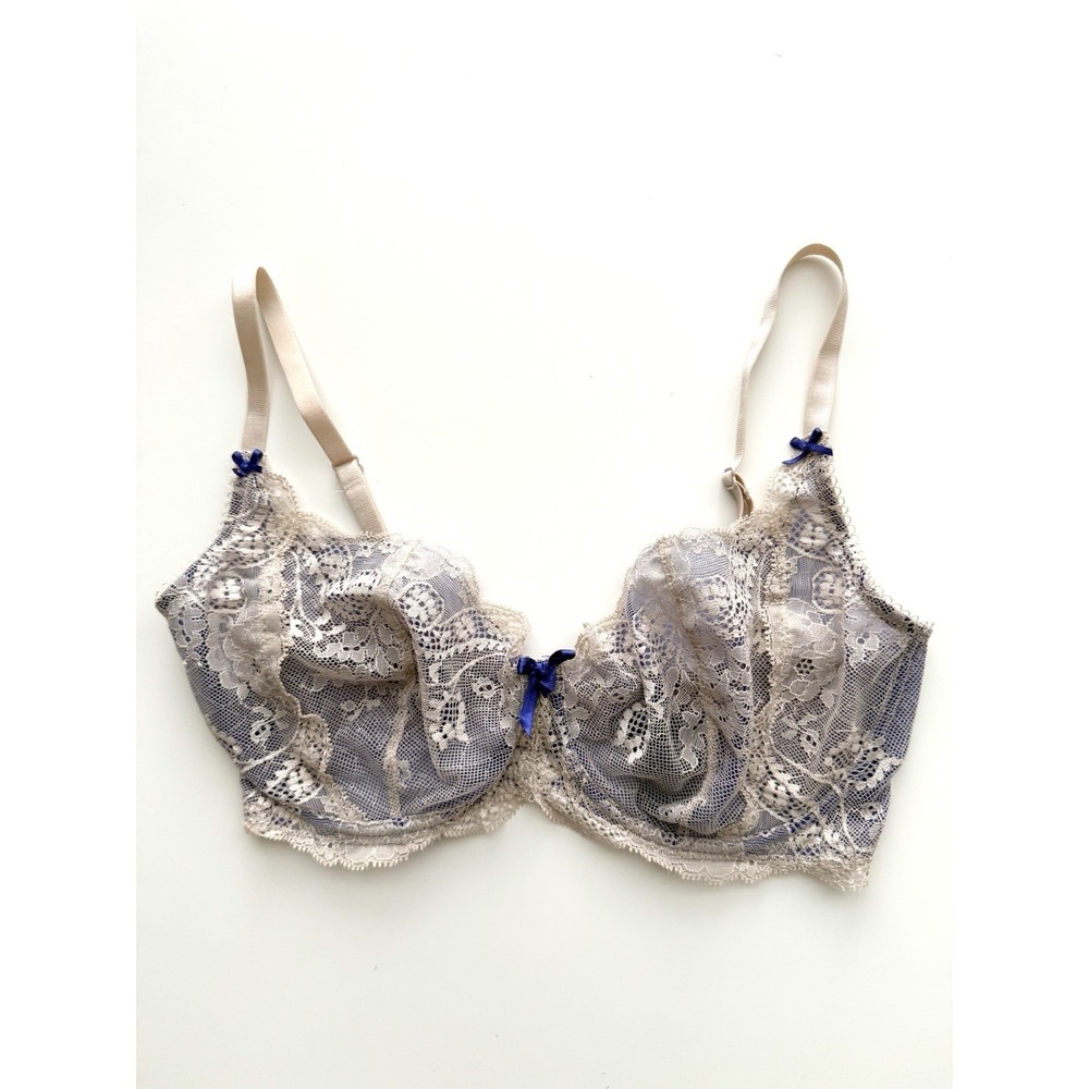 Elle Macpherson Intimates Lacy Bra Womens 32E Cream Royal Blue Coquette Girl